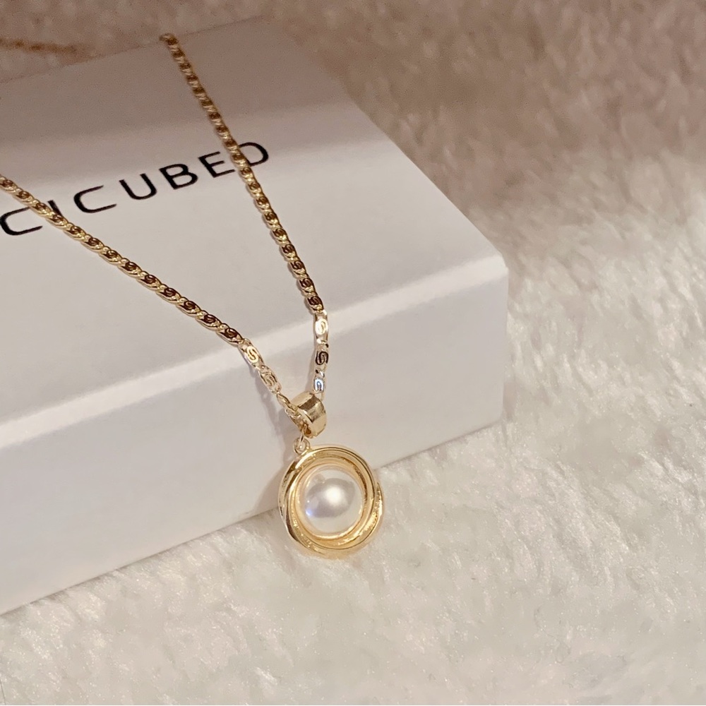 Miroi Pendant Necklace - 14K Gold
